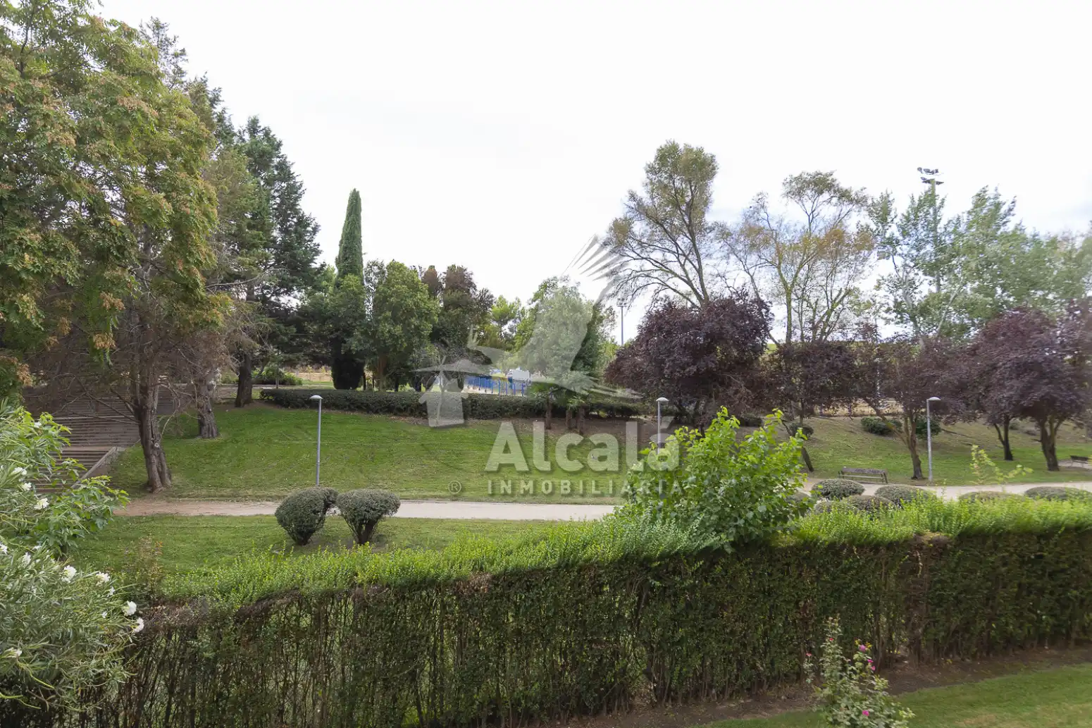 Piso en venta en Coslada con Aire acondicionado, Calefacción y Jardín privado