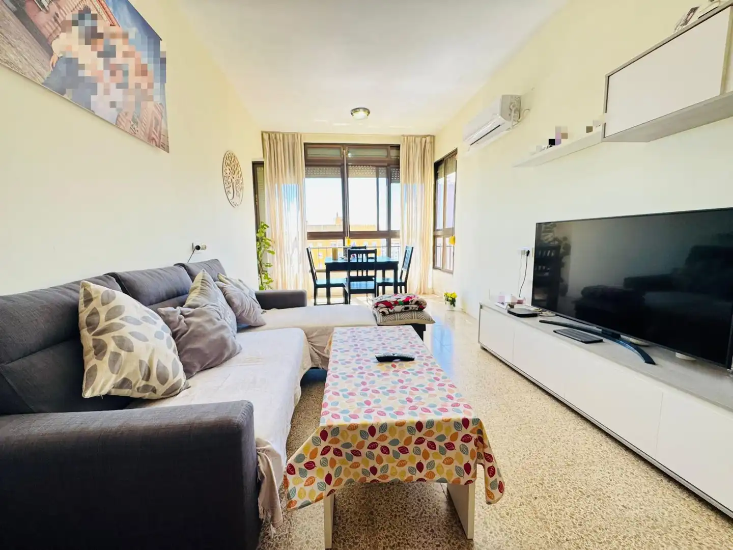 Wohnzimmer von Wohnung zum Verkauf in Algeciras