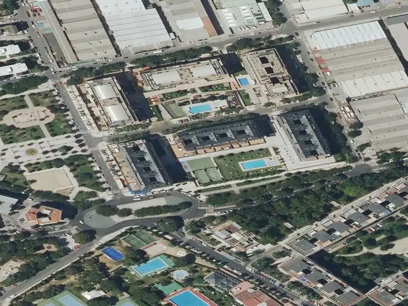 Piso en venta en Calle Platino, imagen 2