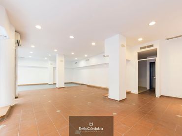 Local comercial en venta en Centro
