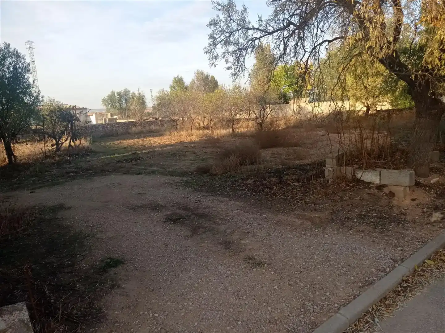 Nau industrial en venda en Villar de Cañas