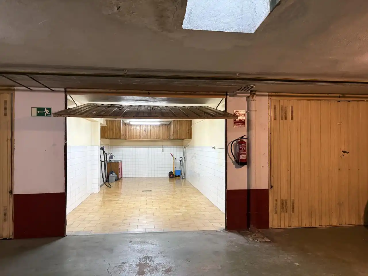 Garage for sale in Centro - Mendibil - Santiago