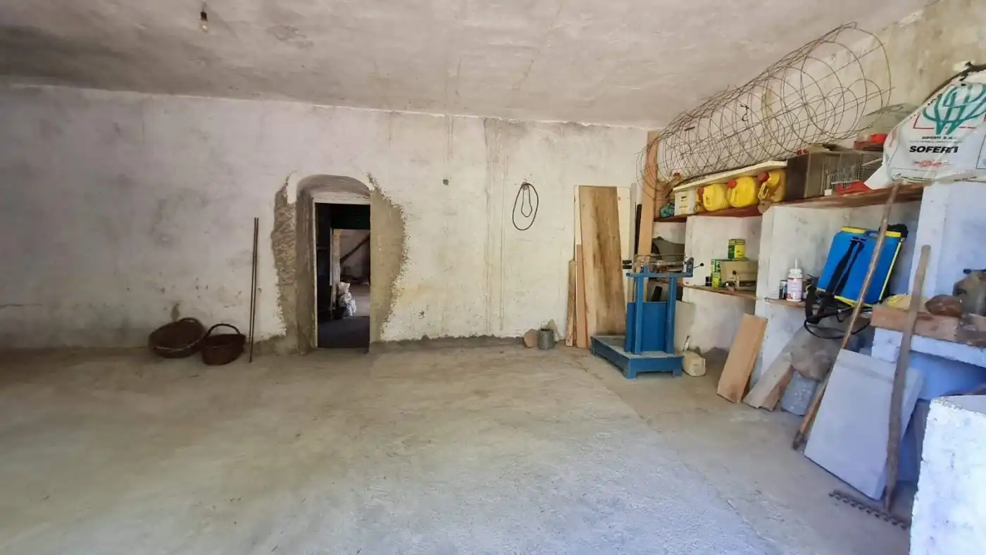 Country homes for sale in Jaca  with Private garden