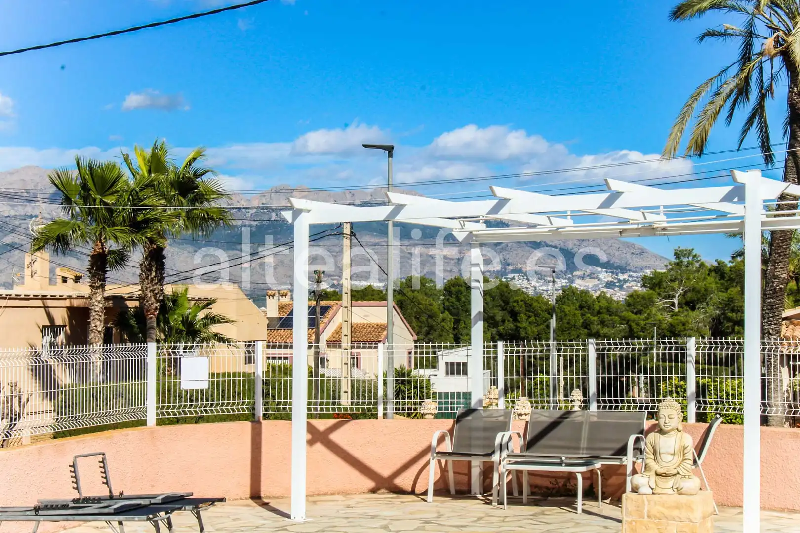 Exterior view of Houses for sale in L'Alfàs del Pi  with Air Conditioner, Heating and Private garden