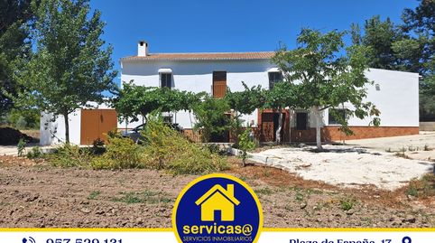 PARCELA RÚSTICA CON DOS CASAS