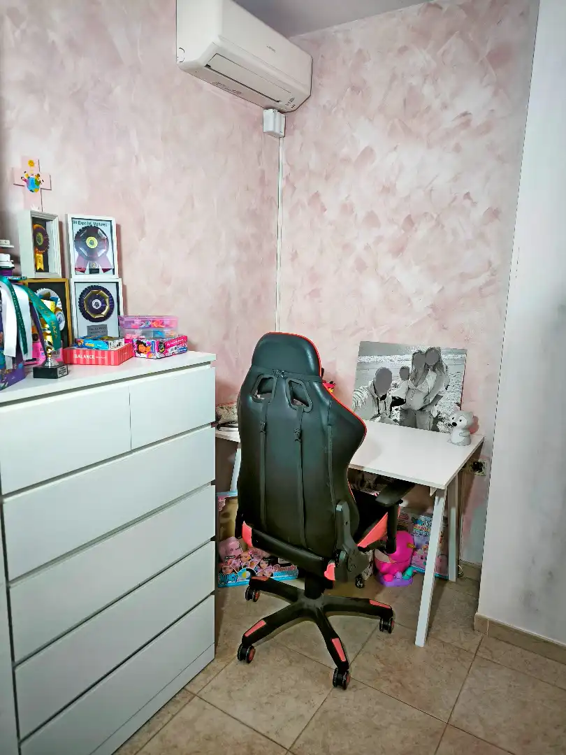 Habitación de Casa adosada en venta en Lliçà d'Amunt con Aire acondicionado, Calefacción y Jardín privado
