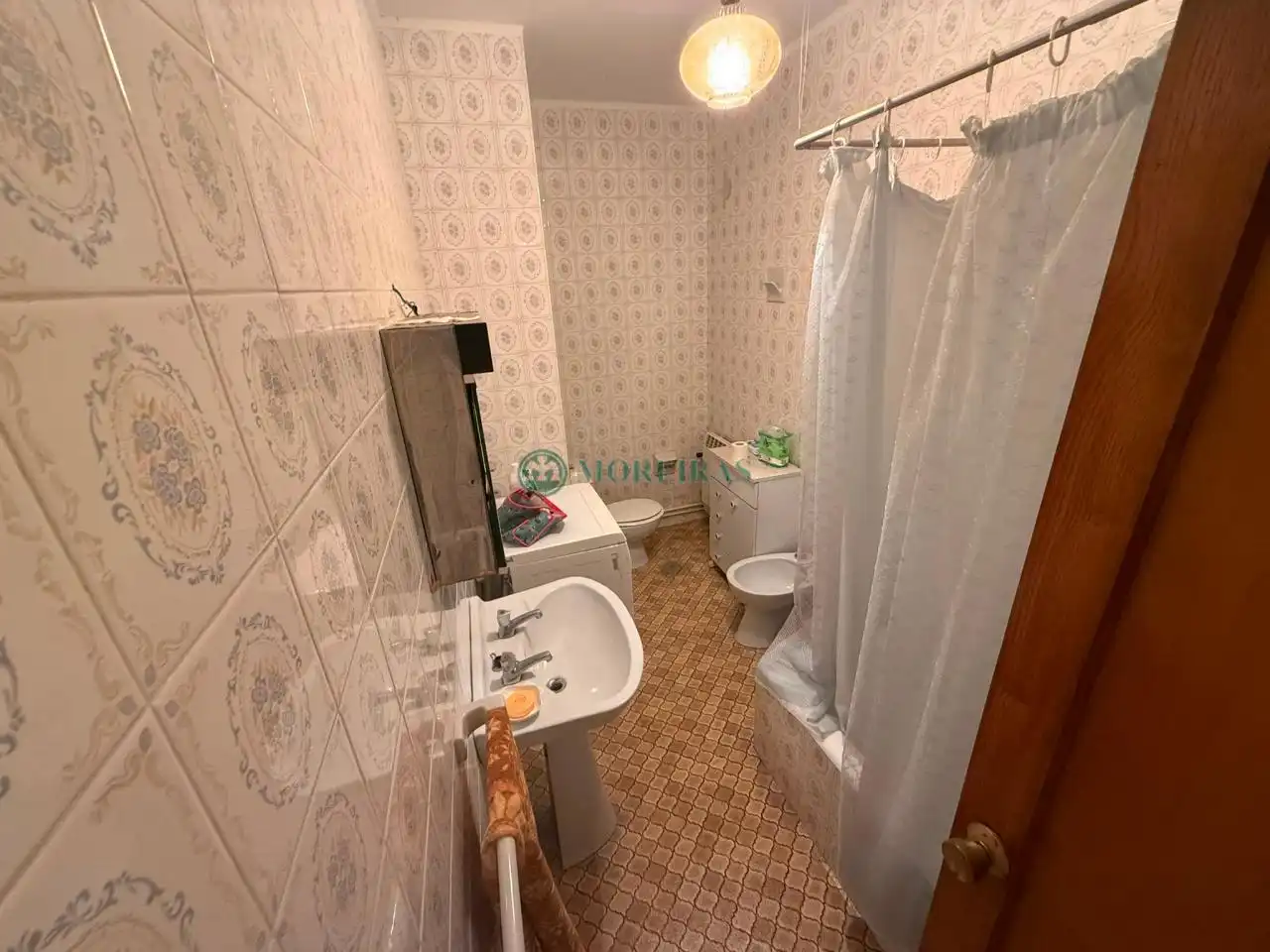 Bathroom of Flat for sale in Ourense Capital   with Heating and Terrace