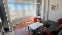 Sala d'estar de Estudi en venda en Torremolinos amb Piscina comunitària