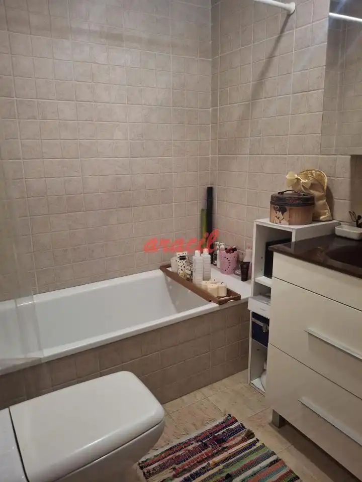 Baño de Dúplex en venta en Ourense Capital  con Calefacción y Amueblado