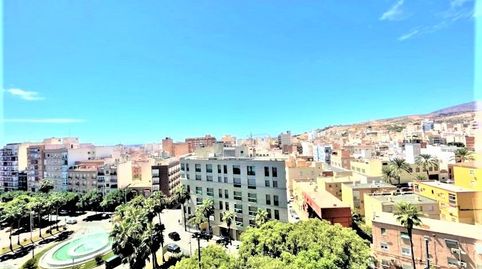 Foto 3 de Piso en venta en Calle Granada, Barrio Alto - San Félix, Almería Capital