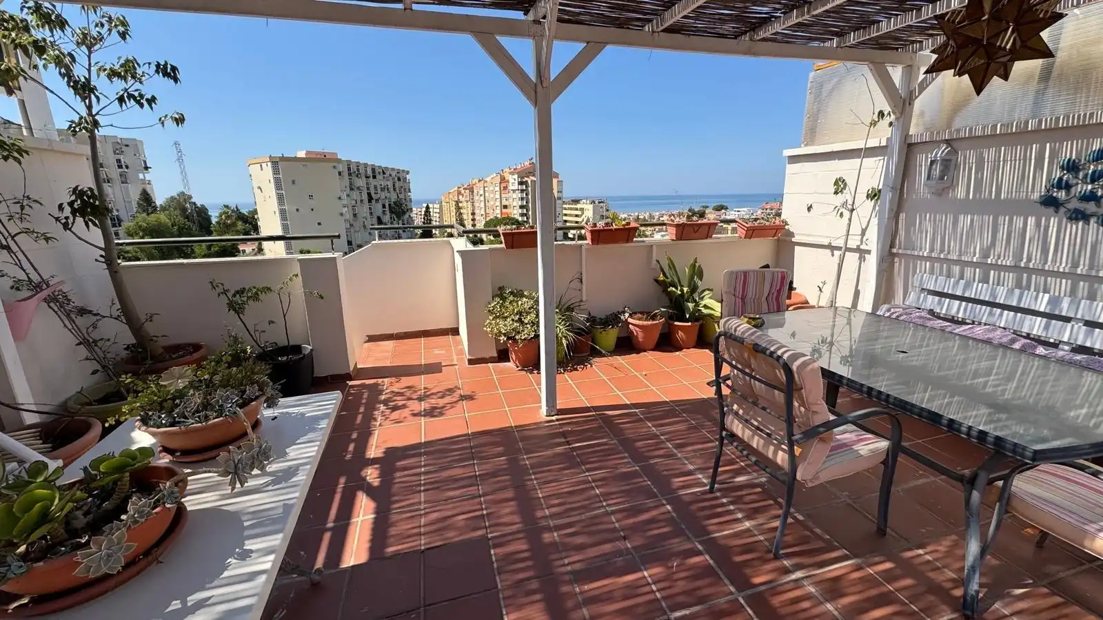 Terrassa de Àtic en venda en Rincón de la Victoria amb Aire condicionat, Jardí privat i Terrassa