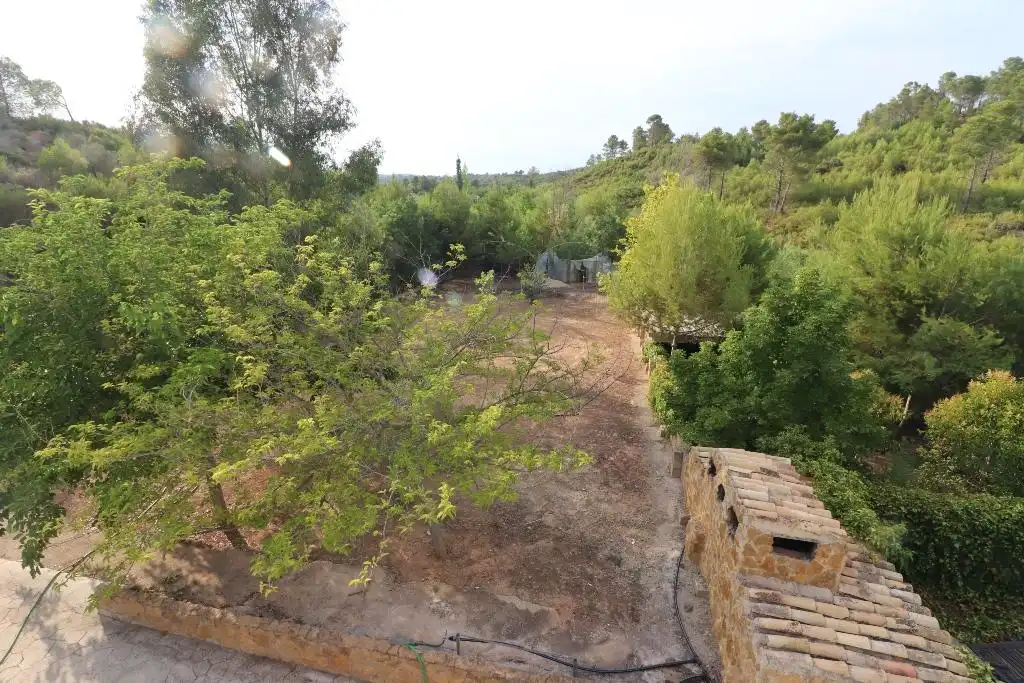 Casa rústica amb piscina en venda a Avinguda Bolot, imagen 14