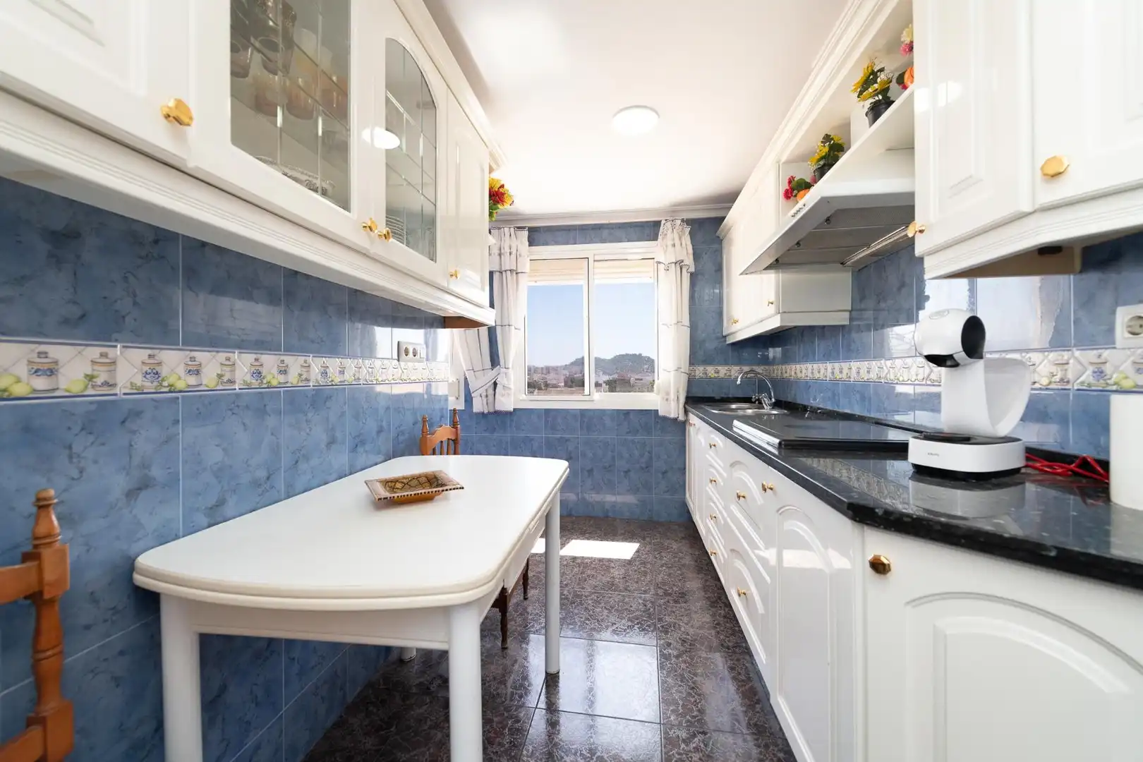 Küche von Wohnung zum Verkauf in Málaga mit Terrasse