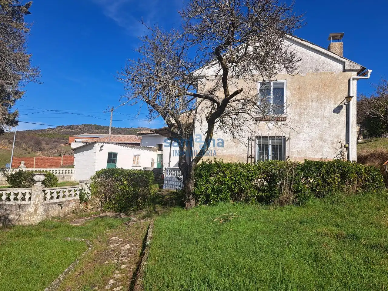 Casa o xalet en venda en Gradefes amb Calefacció, Jardí privat i Traster