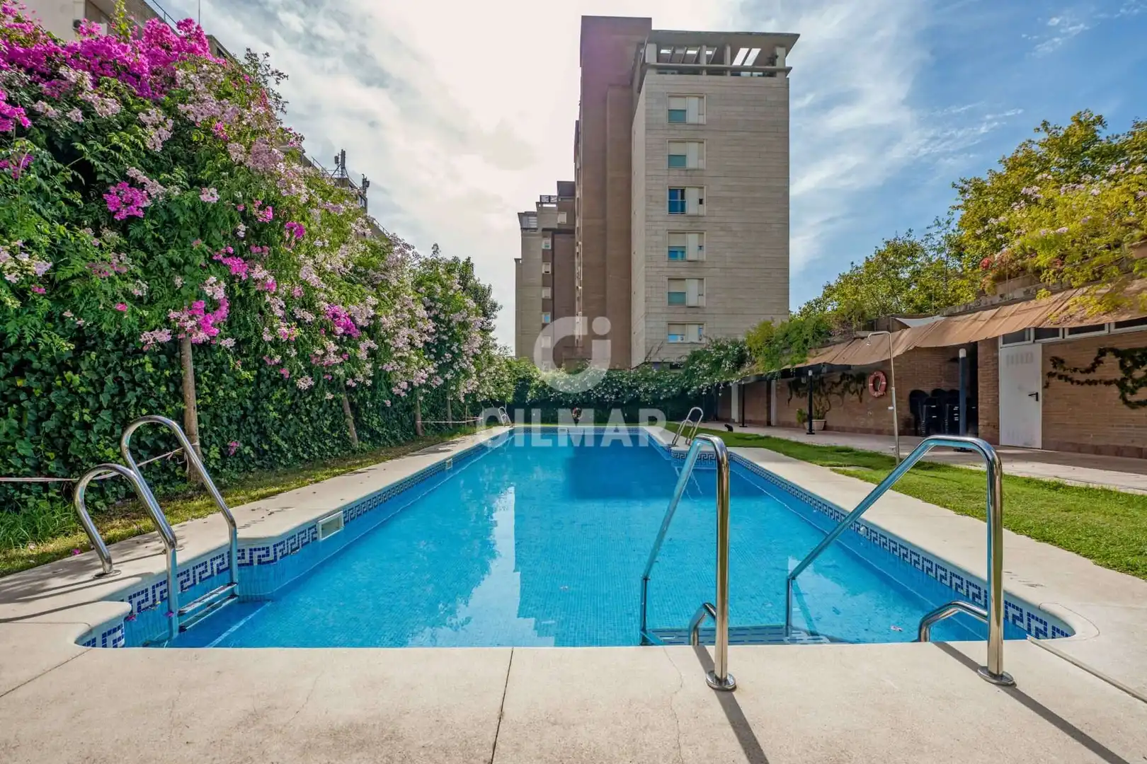 Swimming pool of Flat for sale in Sevilla  with Heating, Private garden and Storage room