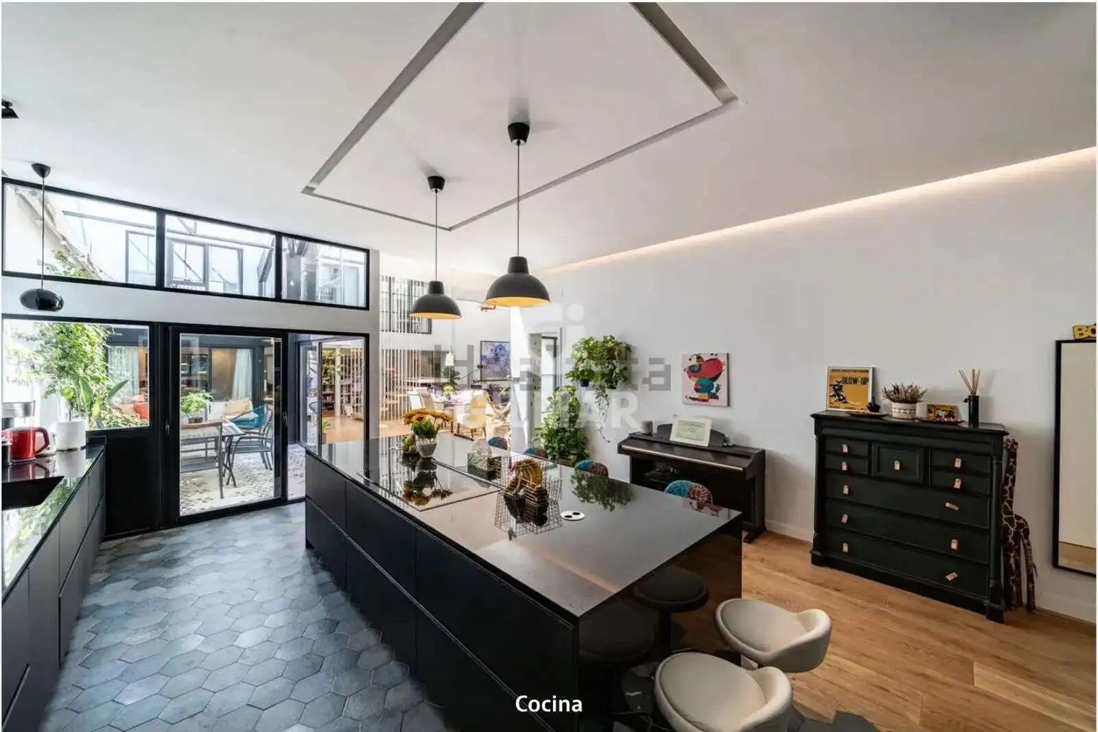 Kitchen of Office for sale in Madrid  with Heating