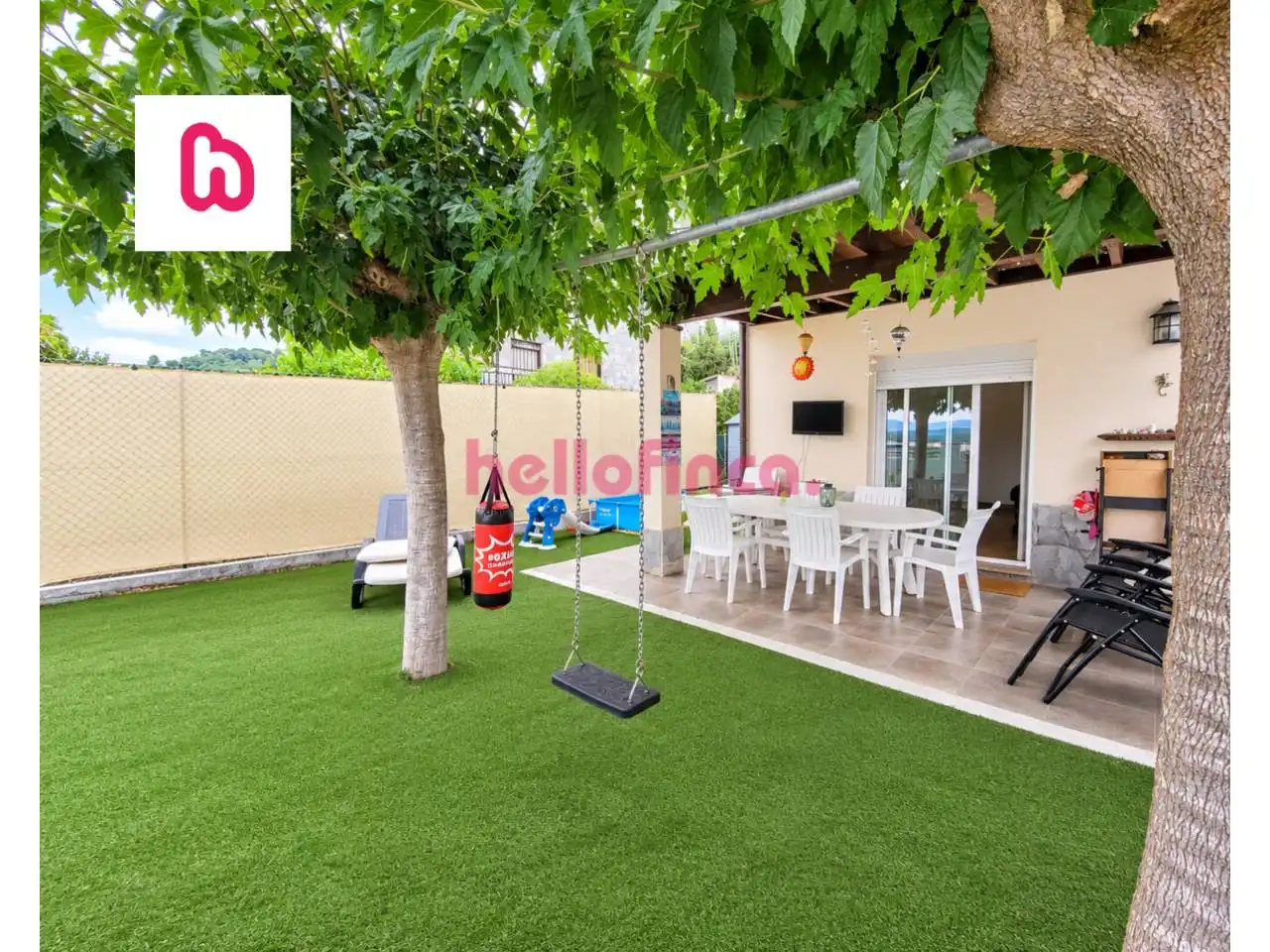 Chalet con jardín en venta en Calle Montsant, imagen 2