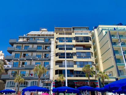 Exterior view of Flat to rent in Benidorm  with Air Conditioner and Terrace