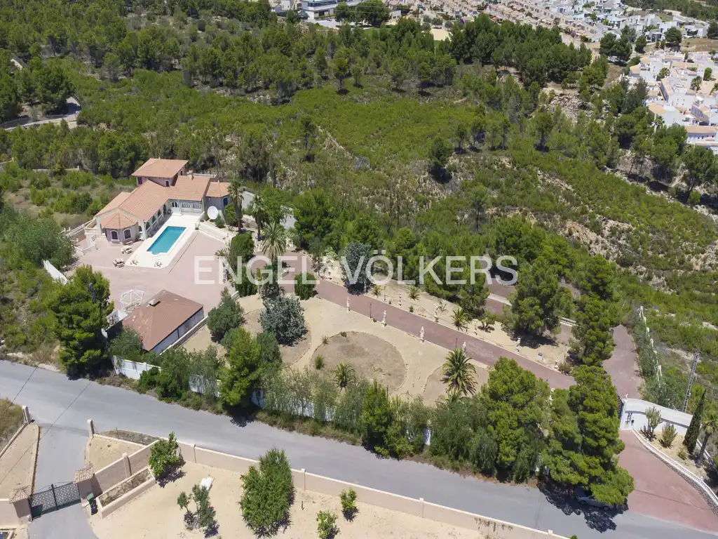 Haus mit Pool zum Verkauf in Montebello - Nou Espai, imagen 50