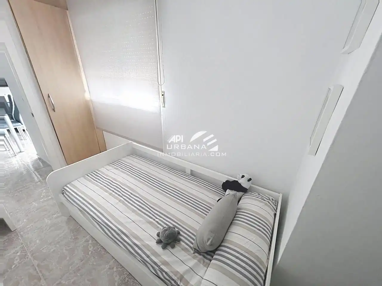 Habitación de Piso en venta en Lucena con Trastero y Amueblado