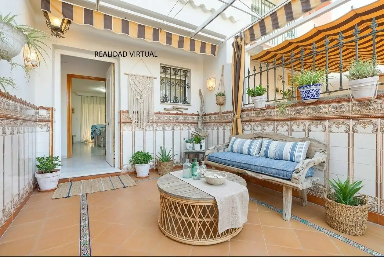 Terrasse von Einfamilien-Reihenhaus zum Verkauf in Bormujos