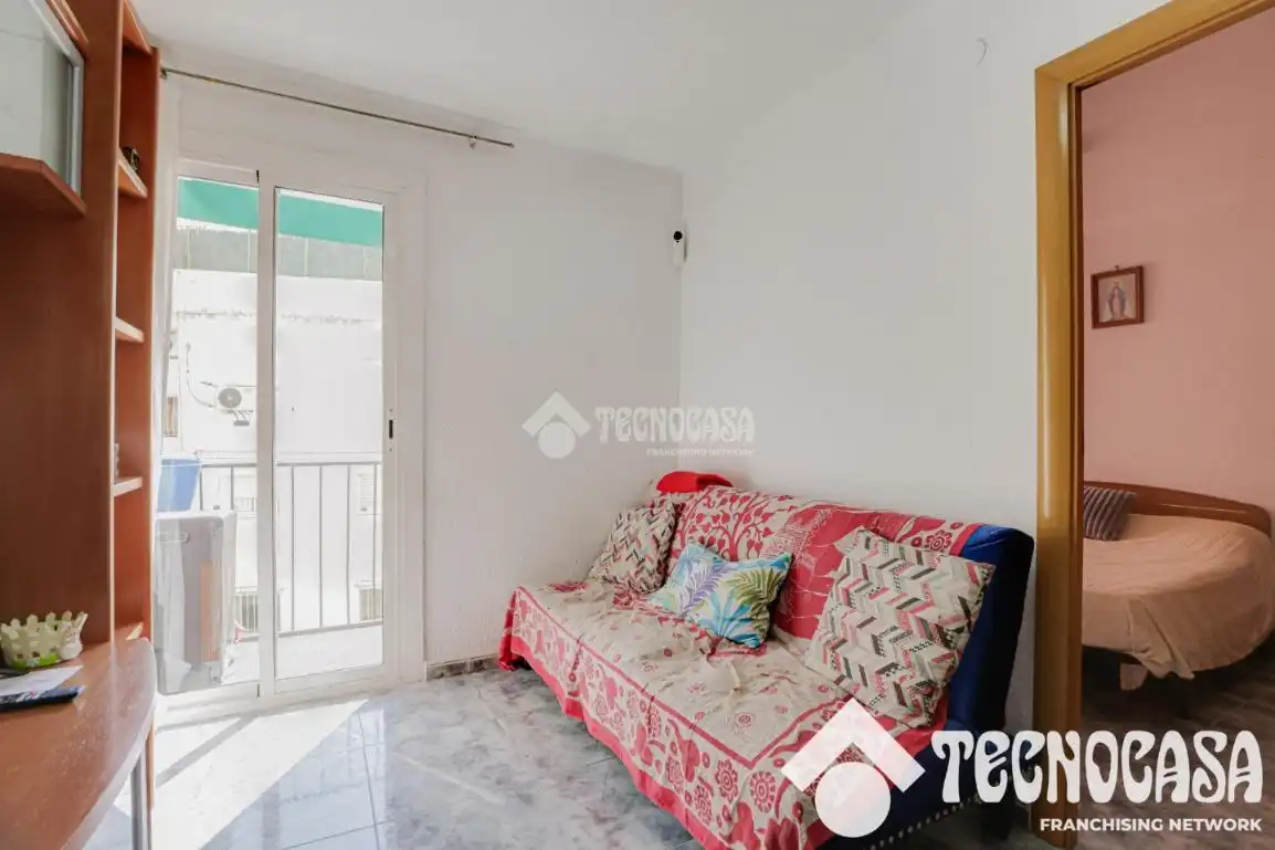 Habitación de Piso en venta en Santa Coloma de Gramenet