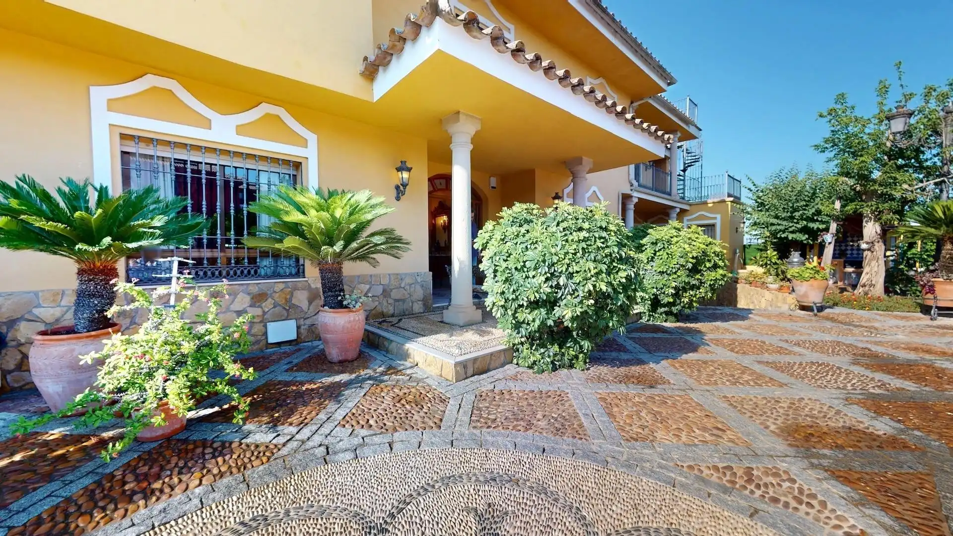 Garden of Houses for sale in Córdoba  with Air Conditioner, Heating and Private garden