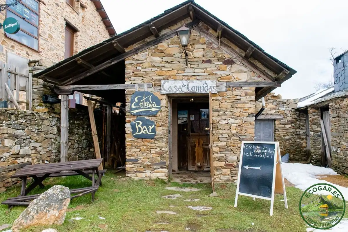 Casa o chalet en venta en Santa Colomba de Somoza con Calefacción y Trastero