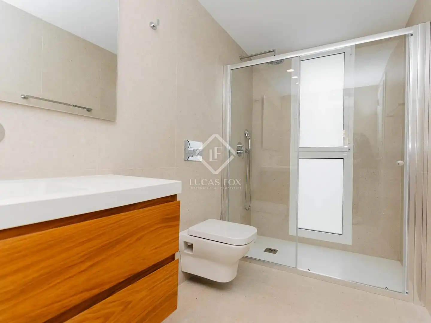 Baño de Ático en venta en Es Mercadal con Aire acondicionado, Calefacción y Terraza