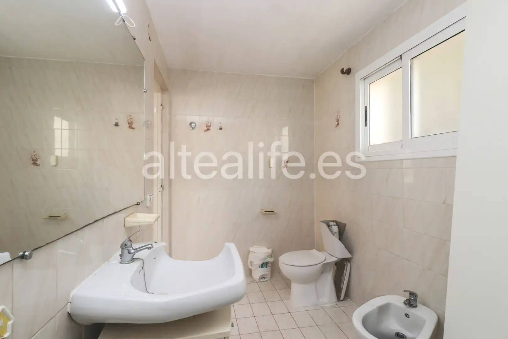 Baño de Casa o chalet en venta en La Nucia con Aire acondicionado, Jardín privado y Terraza