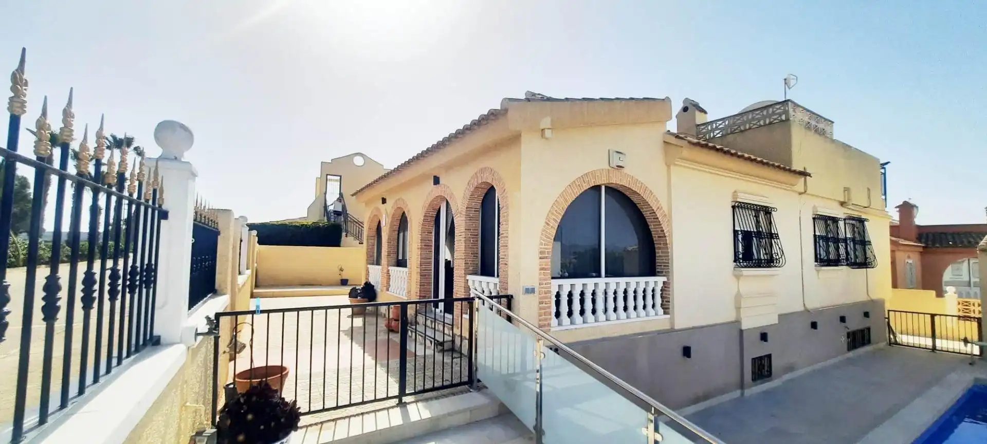Vista exterior de Casa o chalet en venta en Mazarrón con Aire acondicionado, Calefacción y Jardín privado