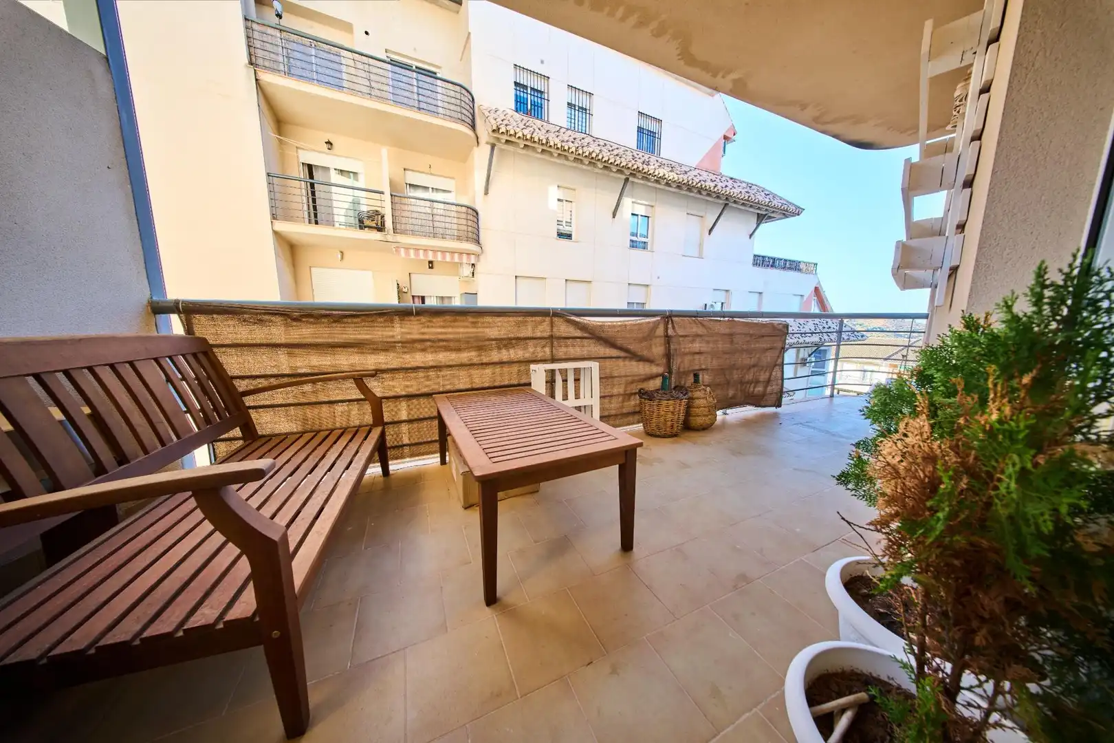 Terraza de Piso en venta en Cogollos de la Vega, Granada
