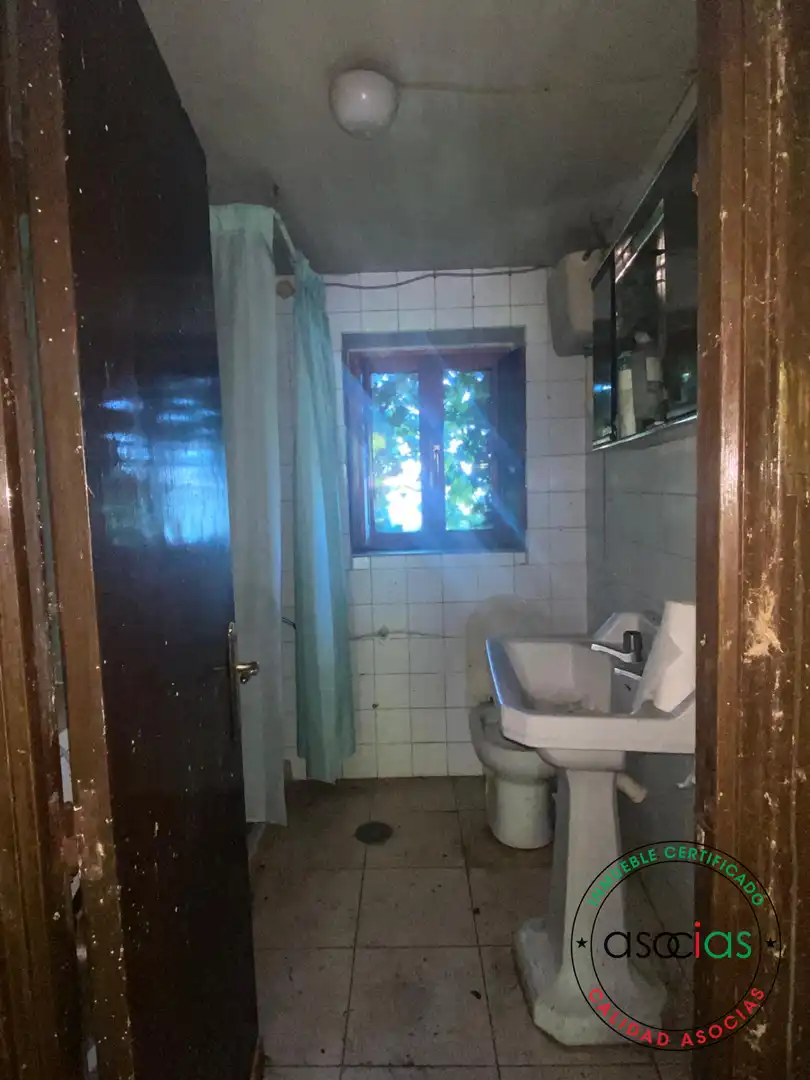 Baño de Casa o chalet en venta en Carreño con Calefacción y Jardín privado