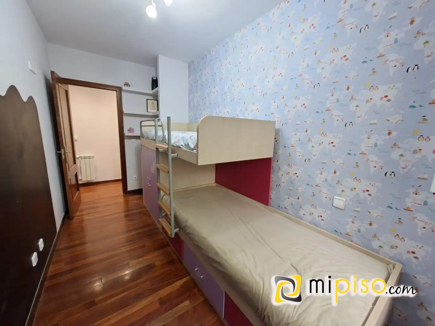 Habitación de Piso en venta en Ampuero con Calefacción, Terraza y Trastero