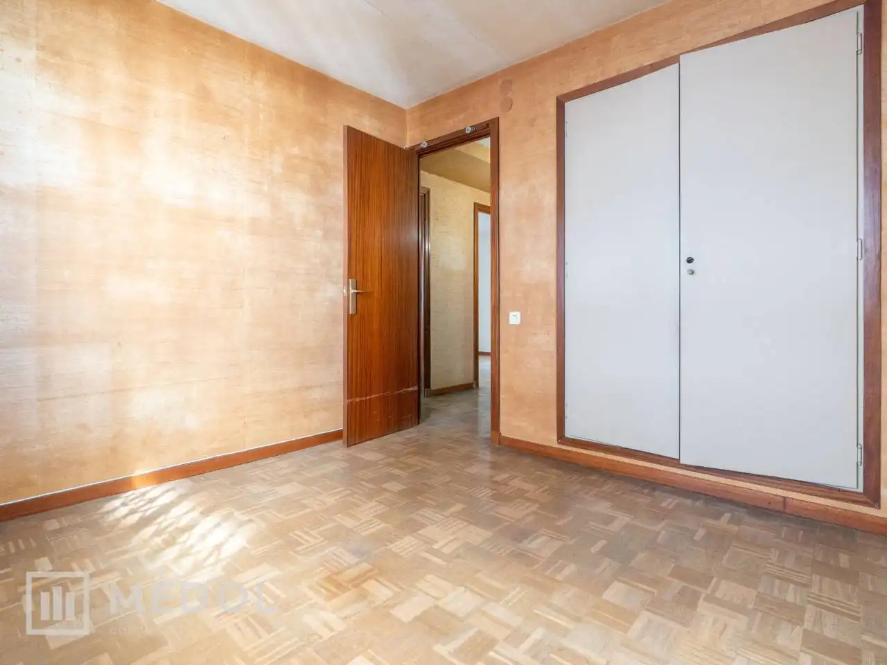 Dormitori de Pis en venda en  Tarragona Capital amb Calefacció, Parquet i Balcó