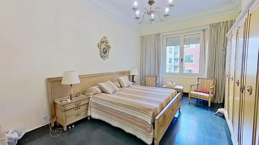 Bedroom of Flat for sale in Ciutat Vella 