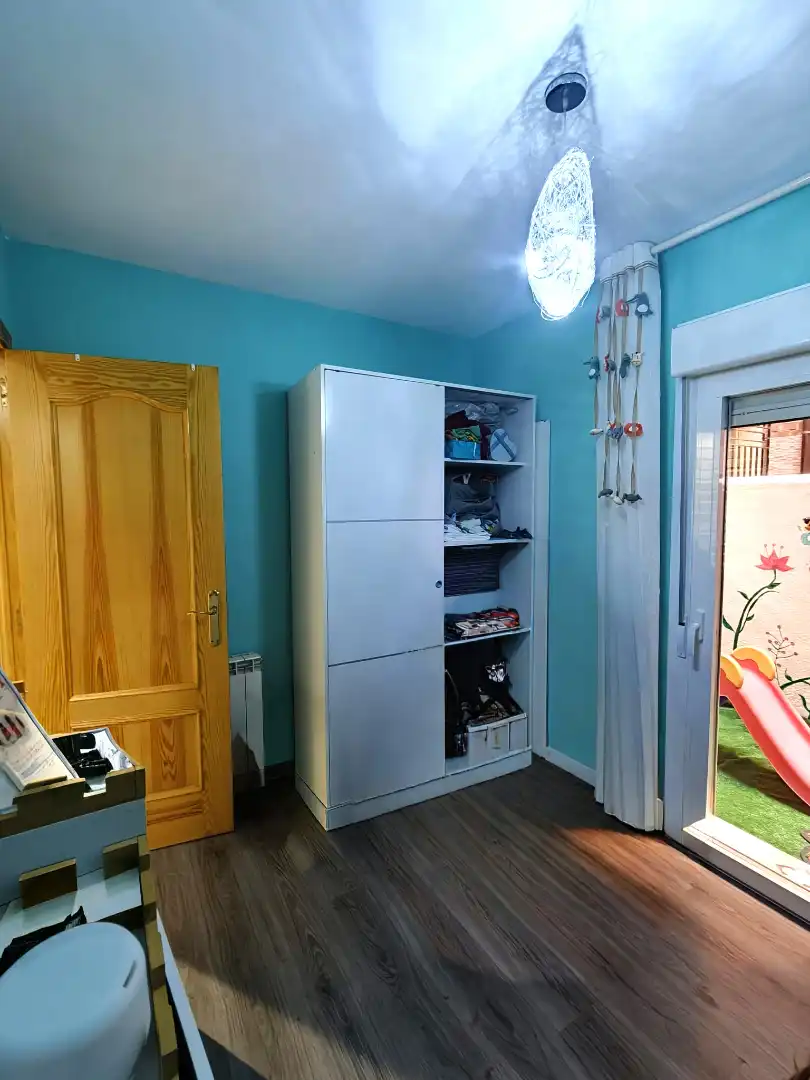 Habitación de Piso en venta en Fuenlabrada con Calefacción
