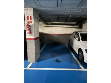 Parcheggio in affitto a Calle Josep Piñol