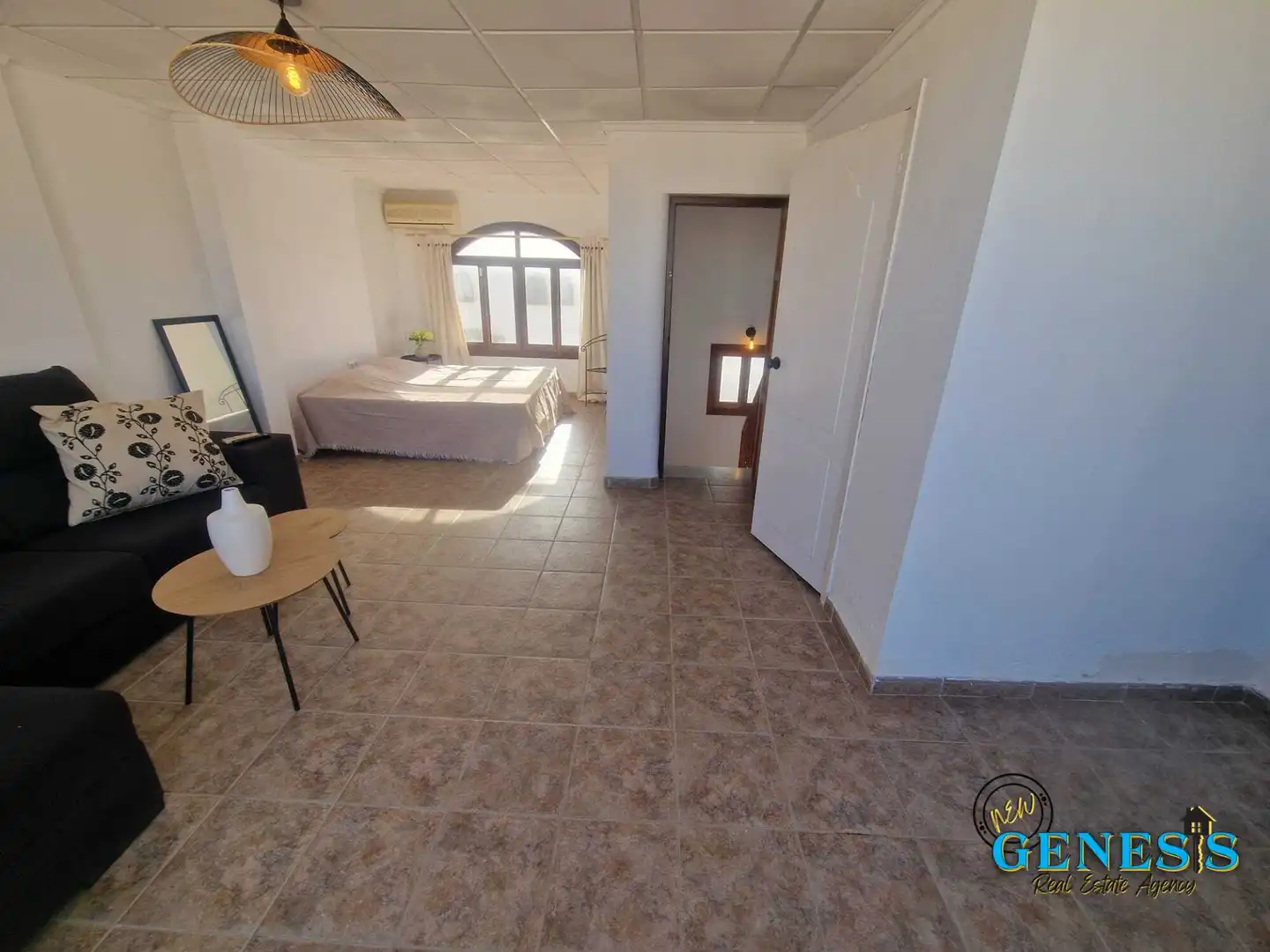 Dormitori de Casa adosada en venda en Torrevieja amb Aire condicionat, Terrassa i Traster