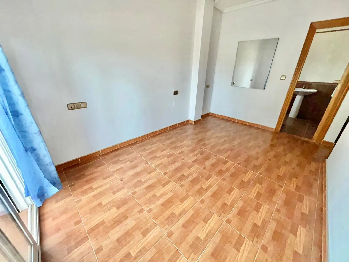 Dúplex en venta en Bigastro con Calefacción, Jardín privado y Terraza