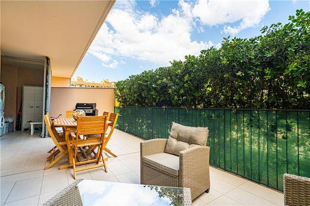 Planta baja en Venta en Estadi Balear