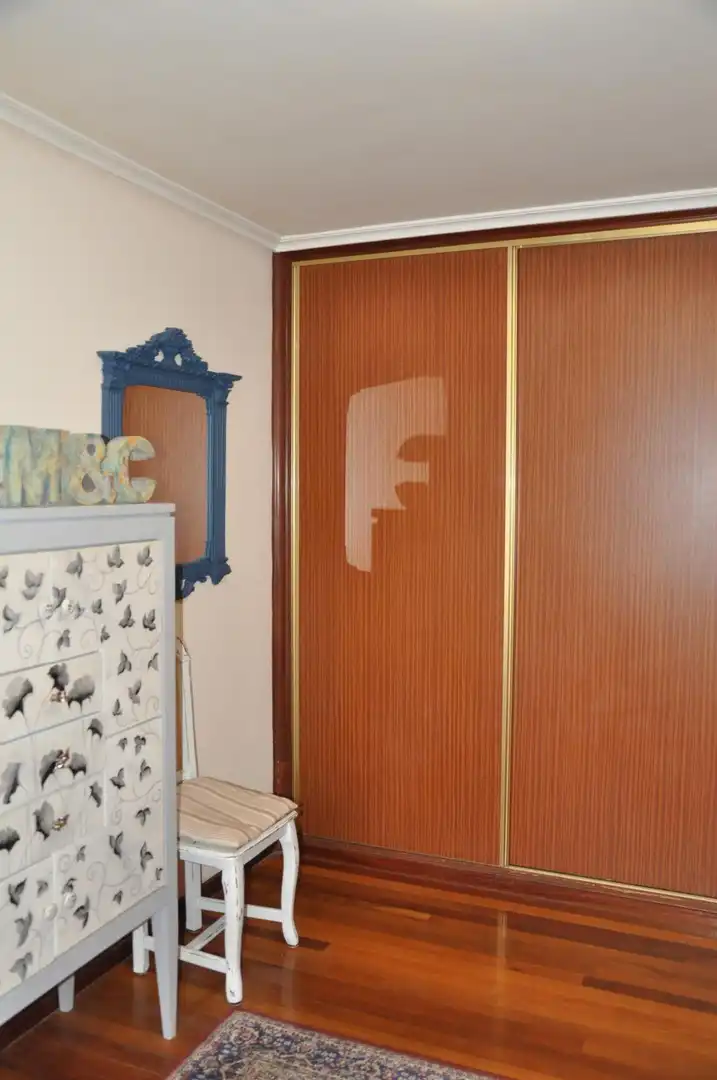 Habitación de Casa o chalet en venta en Castro-Urdiales con Calefacción, Jardín privado y Terraza
