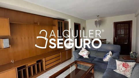 Foto 2 de Piso de alquiler en Cabo San Vicente, Parque Lisboa - La Paz, Alcorcón