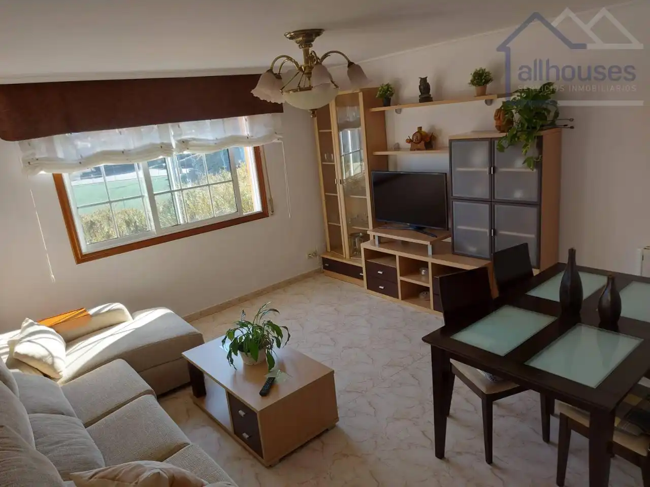 Sala de estar de Casa o chalet de alquiler en Vigo  con Calefacción, Jardín privado y Trastero