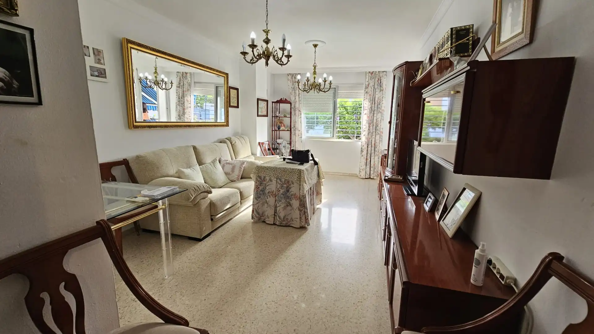 Living room of Flat for sale in Jerez de la Frontera  with Air Conditioner, Terrace and Storage room