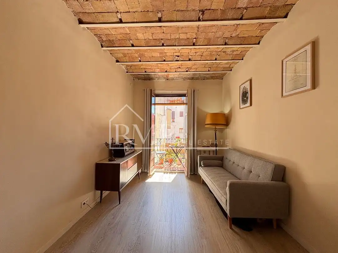 Sala de estar de Piso en venta en Barcelona con Terraza y Trastero