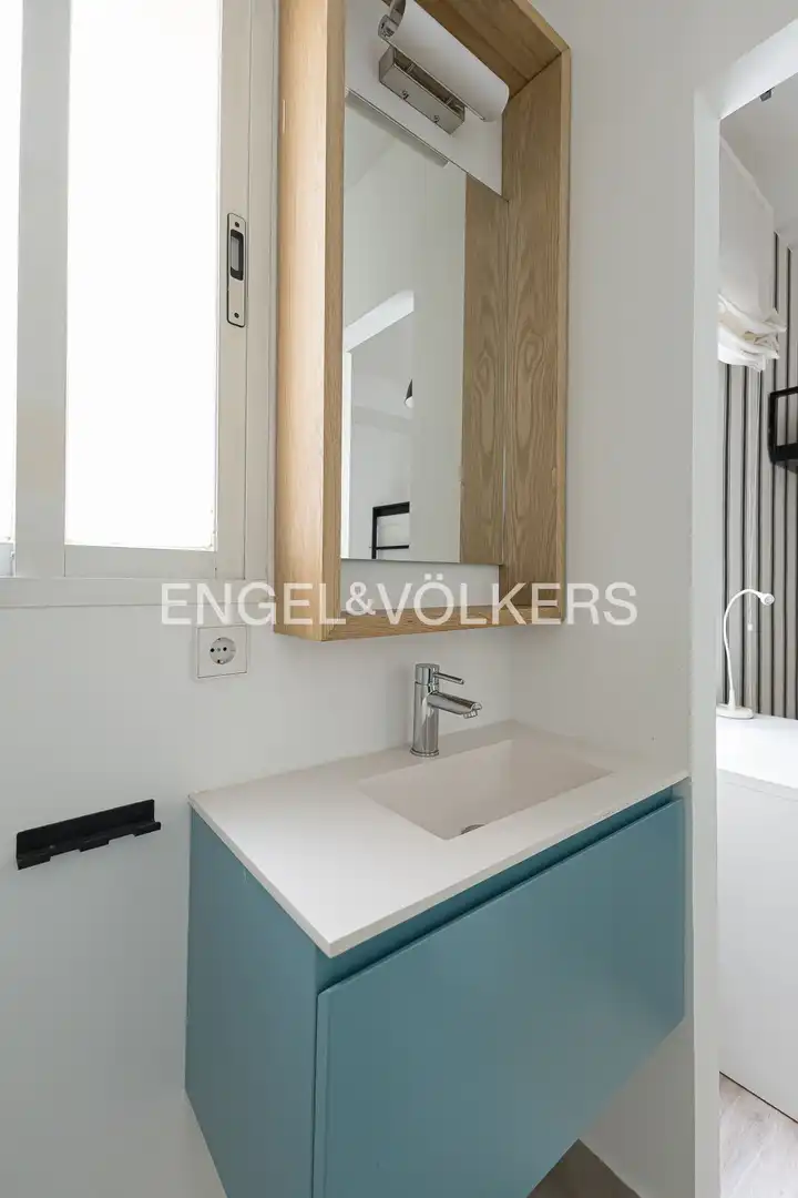 Baño de Piso de alquiler en Madrid con Aire acondicionado, Calefacción y Amueblado
