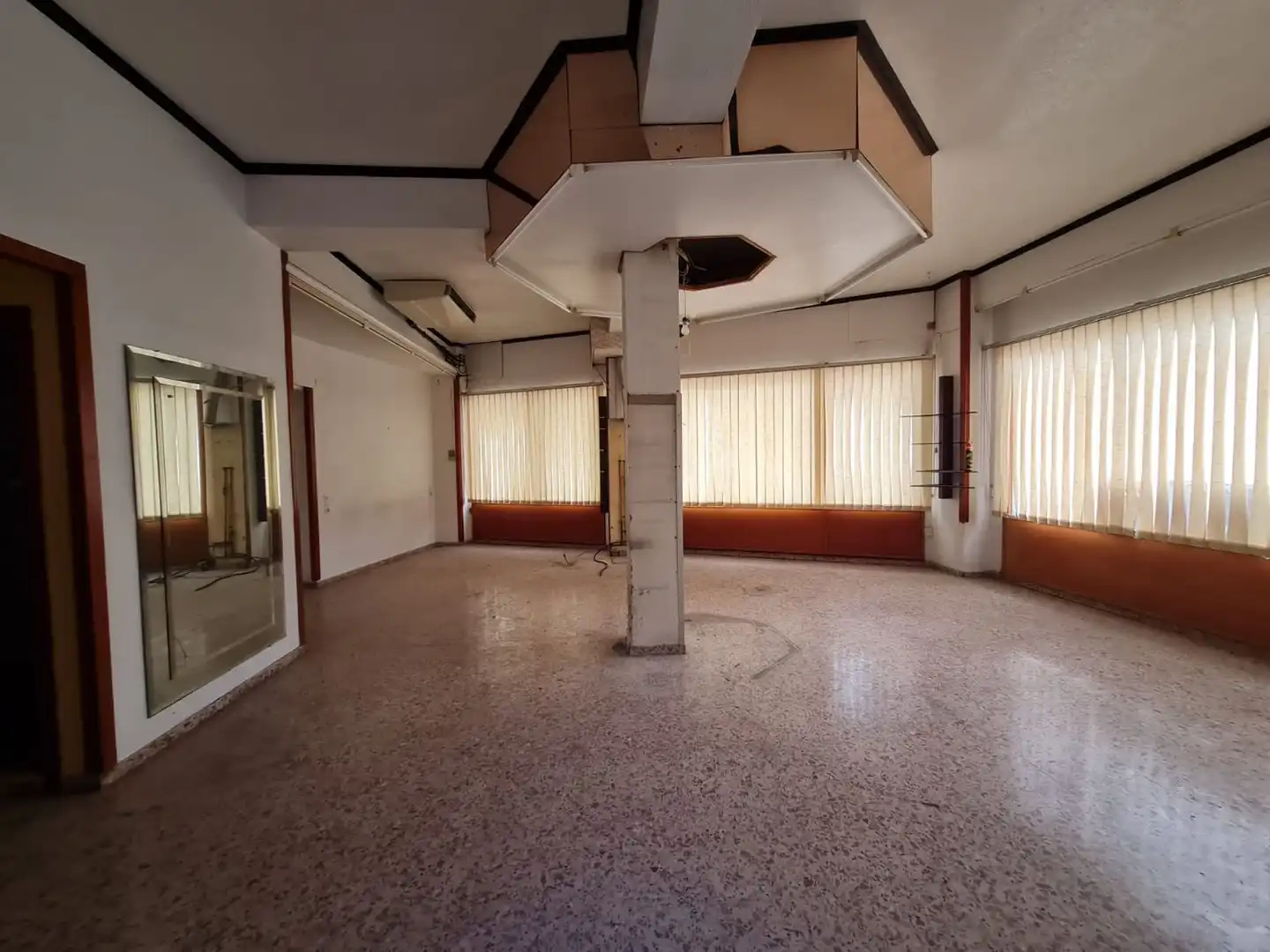 Local en venta en Vilallonga / Villalonga