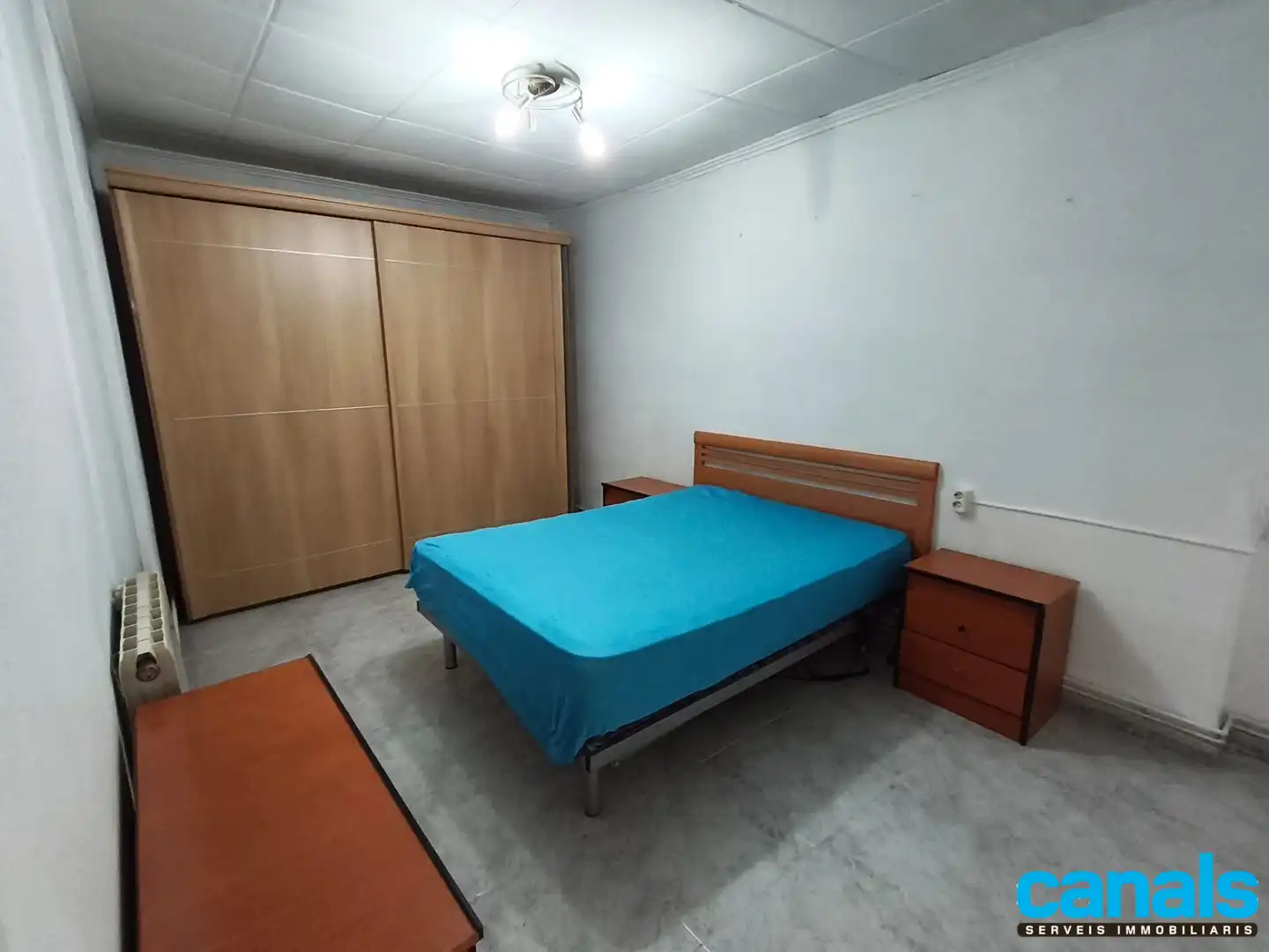 Dormitori de Pis en venda en Ripollet amb Aire condicionat, Calefacció i Terrassa