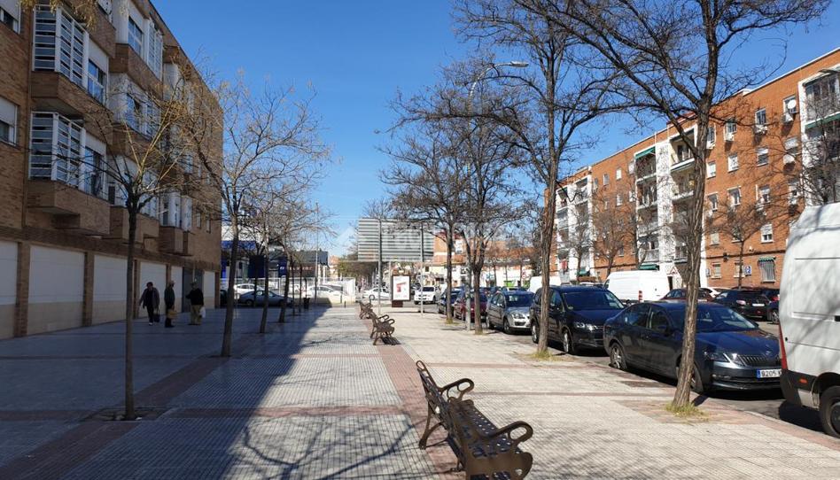 Foto 1 de Piso en venta en Virgen del Rosario, Madrid